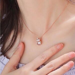 Rose gold Crown Throbbing Necklace for women 🔥🔥🔥